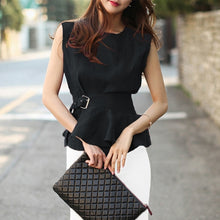 Load image into Gallery viewer, 2019 High Quality Summer Women Fashion Shirts O-neck Sleeveless Belted Blouse Elegant cotton Linen Tops Femme Chemise Blusas