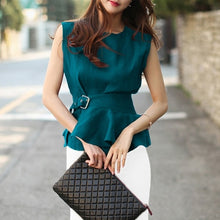 Load image into Gallery viewer, 2019 High Quality Summer Women Fashion Shirts O-neck Sleeveless Belted Blouse Elegant cotton Linen Tops Femme Chemise Blusas