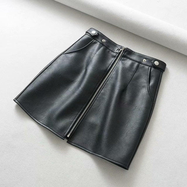 2020 early spring European and American style women's new wholesale high waist pocket zipper PU leather skirt high quality