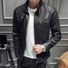 Load image into Gallery viewer, 2021 Autumn and Winter High Quality Men&#39;s Fashion PU Stand Collar Zipper Pocket Motorcycle Slim Fleece Warm Men Leather Jacket