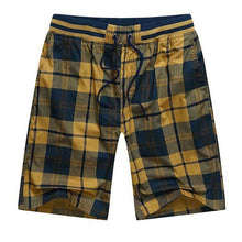 Load image into Gallery viewer, Bermuda Male Hot 2020 Summer Elastic Waist Mens Plaid Shorts Classic Design Breeches Cotton Casual Beach Short Pants Big Size 44