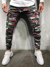 Load image into Gallery viewer, De estilo camuflaje hombres vaqueros de jogging Pantalones militares Slim Multi-Bolsillo de carga pantalones Hip Hop sólido lápiz de color Vaqueros Hombre