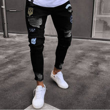 Load image into Gallery viewer, Pantalones vaqueros rasgados para hombre, Jeans con insignia bordada, locomotora, rectos, ajustados, de alta calidad
