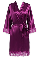 Load image into Gallery viewer, Plus Size Lace Patchwork Bride Bridesmaids Robe Sexy Lingerie Women Silk Wedding Party Kimono Robes Nightgown Sleepwear bathrob