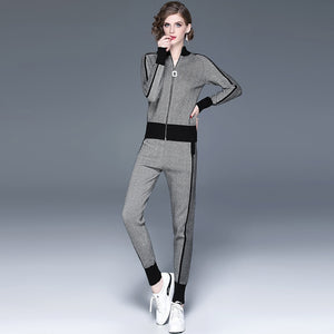 Sports and leisure suit women 2019 early autumn new striped knit jacket beam trousers knitted two-piece pants