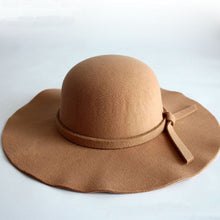 Load image into Gallery viewer, Vintage Lady Womens Wide Brim Wool felt Hat Floppy Felt Bowler Cloche Cap