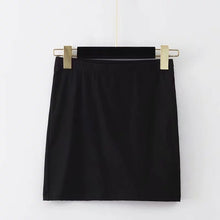 Load image into Gallery viewer, Women Leopard Print Mini Skirt
