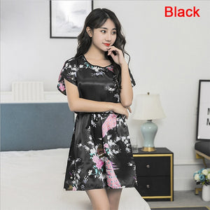 Women Satin Sleepwear Silk Nightgown Short Sleeve Nightdress Women Ladies Fuax Silk Robes Nightwear Night Dress